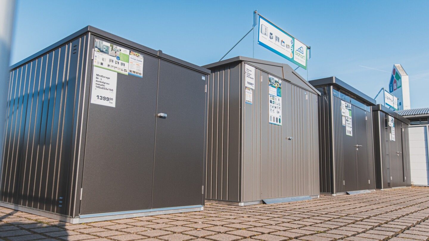 Gerätehäuser aus Metall von Biohort