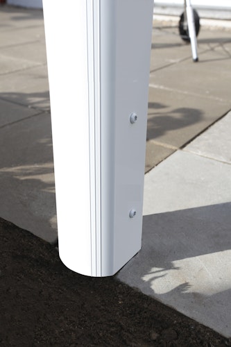 Skan Holz Aluminium Terrassenüberdachung Monza Breite 434 cm mit Echtglas-Dach