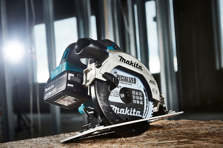 Makita Akku-Handkreissäge DHS660Z