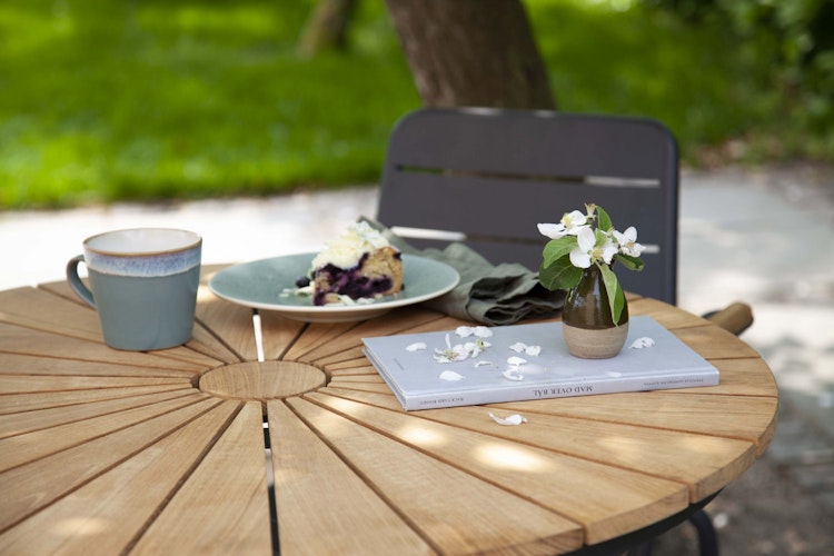 Cinas Kaffeetisch ELLEN, Ø 80 cm, Aluminium / Teak