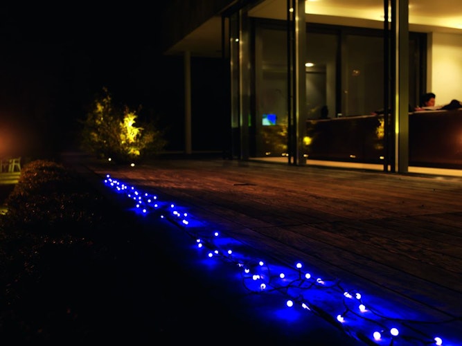 Konstsmide Weihnachtsbeleuchtung  LED Lichterkette 80 purpurfarene runde Dioden