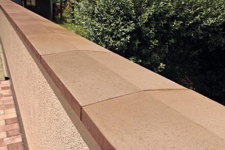 WESERWABEN® Mauerabdeckung Satteldach FVU Braun