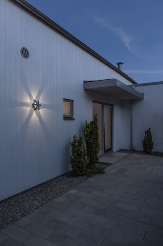 Konstsmide Wandleuchte Pescara, versch. Farben