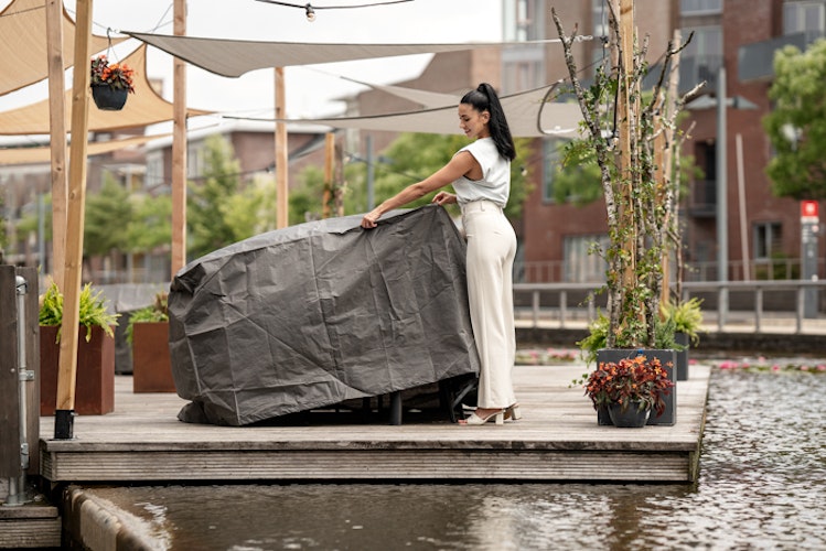 Winza Outdoor Covers Premium Abdeckhaube für Tisch + 4 Stühle, 165 x 135 x 95 cm