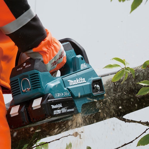 Makita Akku-Kettensäge DUC256Z
