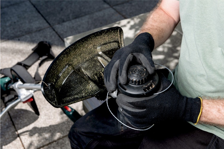 Metabo Akku-Freischneider FSB 36-18 LTX BL 40 Zweihandgriff ohne Akku, ohne Ladegerät