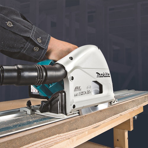 Makita Akku-Tauchsäge DSP600ZJ