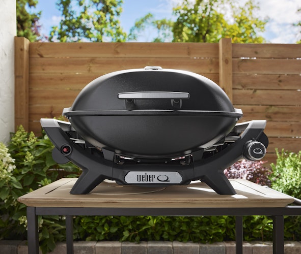 Weber Q2100N Gasgrill - Black
