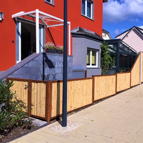 BambusBASIS Modul5 Mittelpfosten Cortenstahl