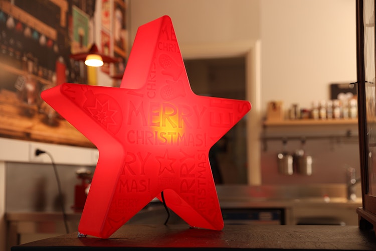 8 seasons design LED-Dekoleuchte Shining Star 'Merry Christmas' Ø 60 cm (WW), verschiedene Farben