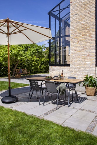 Cinas Gartenmöbel-Set PARC, Tisch 200 x 90 cm + 4 Sessel, Aluminium Anthrazit / Teak