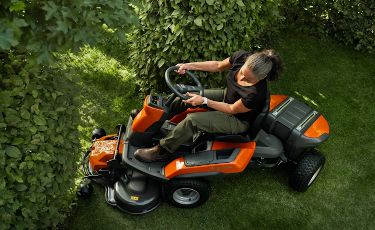 Husqvarna Akku-Rider R 200iX