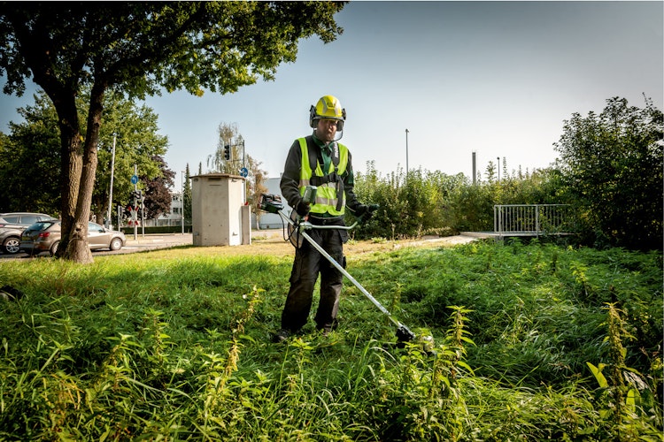 Metabo Akku-Freischneider FSB 36-18 LTX BL 40 Zweihandgriff ohne Akku, ohne Ladegerät