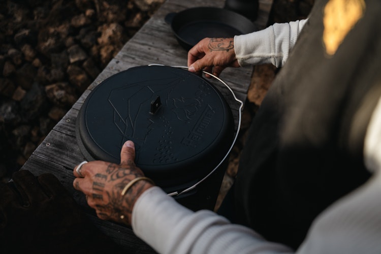 Petromax Dutch Oven Feuertopf Essential Gusseisen