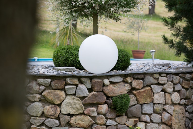 8 seasons design Solar LED-Kugelleuchte Shining Globe, verschiedene Größen