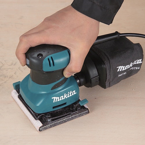 Makita Faust-Schwingschleifer BO4555J