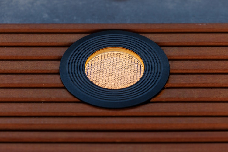 Lightpro Bodeneinbaustrahler Onyx 90 RA 12V mit anthrazitfarbenen Ring 76 lm