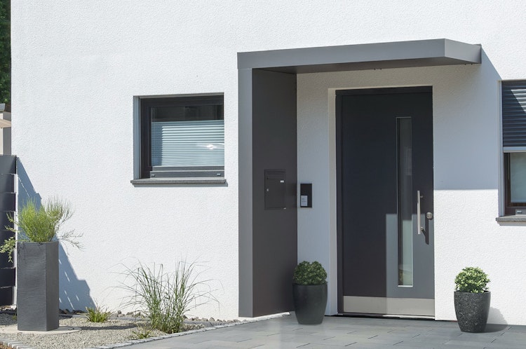 Gutta Rechteckvordach BS Plus 300 Sondermaß inkl. Seitenteil und Briefkasten (neues Modell)