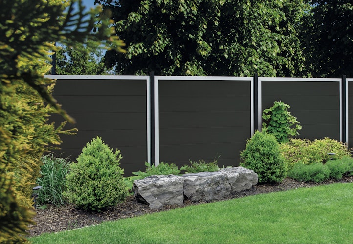 GroJa Viento Designzaun Typ Hochkant 90x180 mit Rahmen Silber