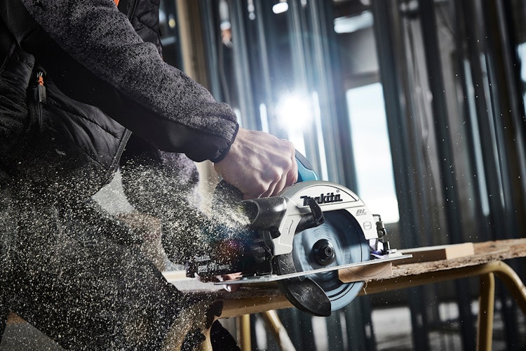 Makita Akku-Handkreissäge DHS660Z