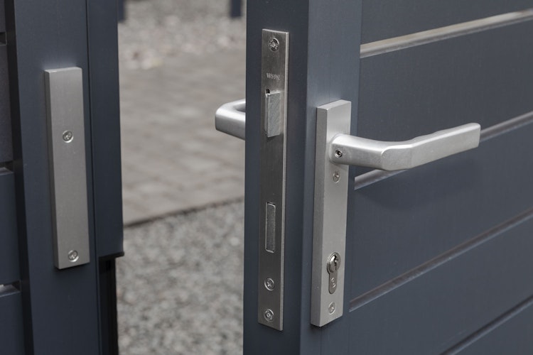 dz VIDUAL Swing Doppeltor Comp-Co 140 x 20 mm Steckprofil symmetrisch