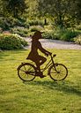 Vorschaubild Badeko Deko-Fahrradfahrerin „Annelies“ in Edelrostoptik