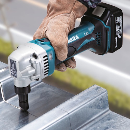 Makita Akku-Knabber DJN161Z
