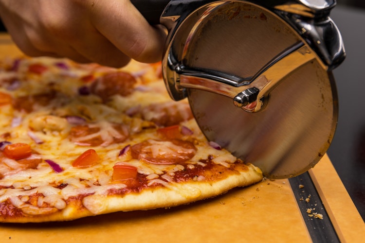 Broil King Pizza-Roller