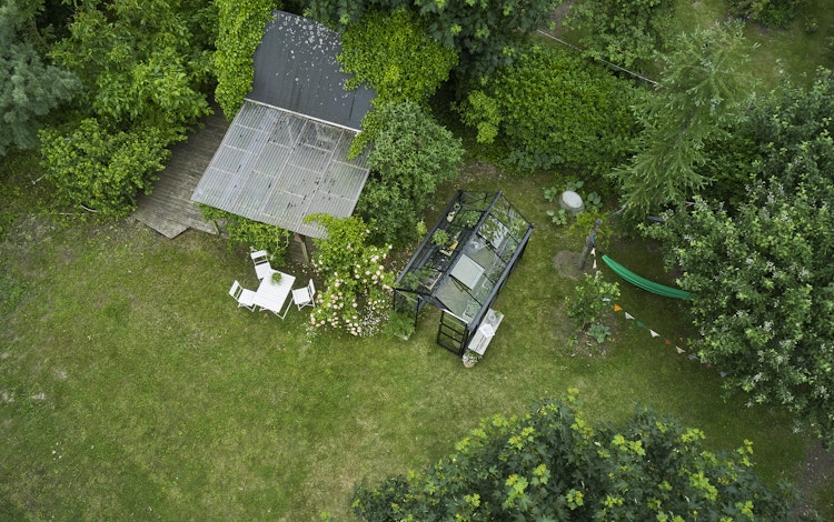 Halls Gewächshaus Burford 610 - 6,2 m² inkl. integrierten Fundamentrahmen