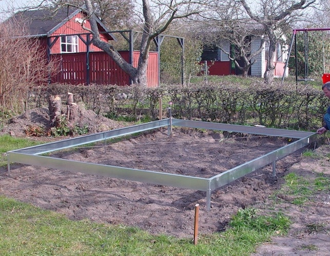 Halls Stahlfundament für Gewächshaus Popular- 3,8 m² / 5,0 m² / 6,2 m²
