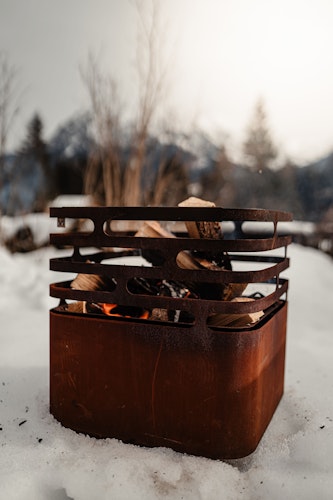 höfats CUBE Feuerkorb Cortenstahl