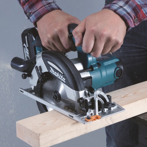 Makita Akku-Handkreissäge DHS630Z