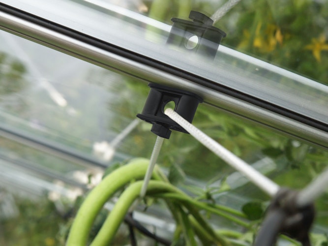 Vitavia Pflanzenhalter um Befestigungspunkte an Aluprofilen zu schaffen