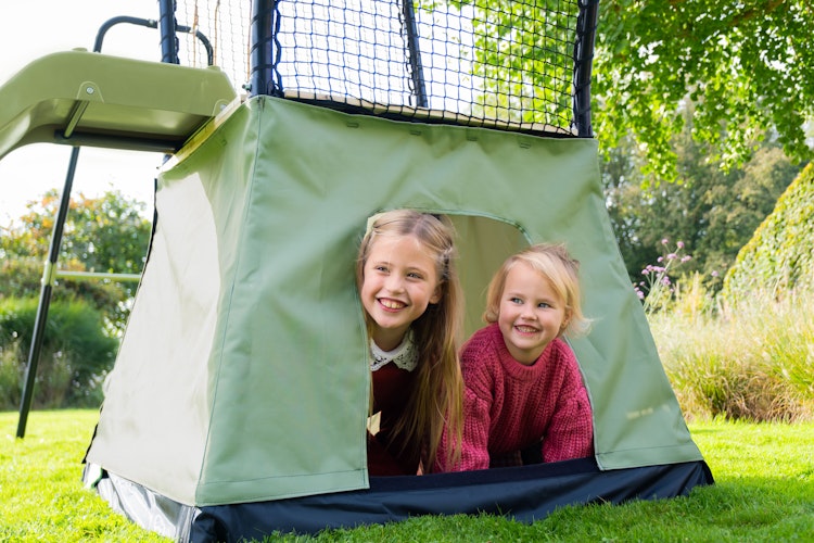 EXIT Ivy Spielturm mit Rutsche und Schaukel