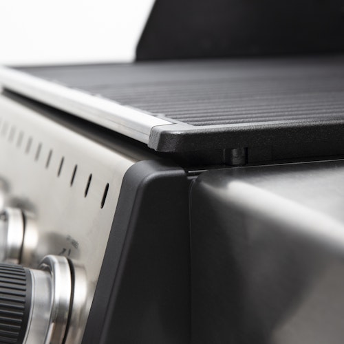 Broil King Gasgrill BARON 590 inkl. Schutzhülle und Gussplatte