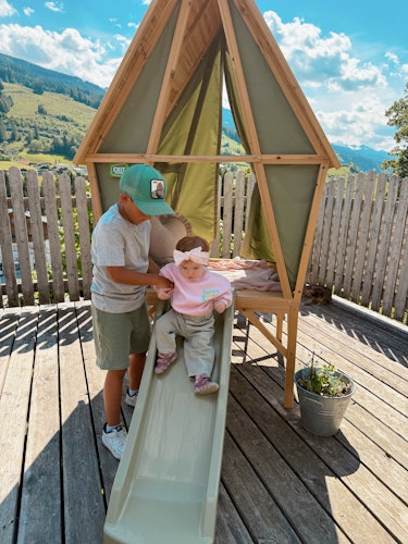 EXIT Spielhaus Yuki 350 mit Rutsche und Matschküche