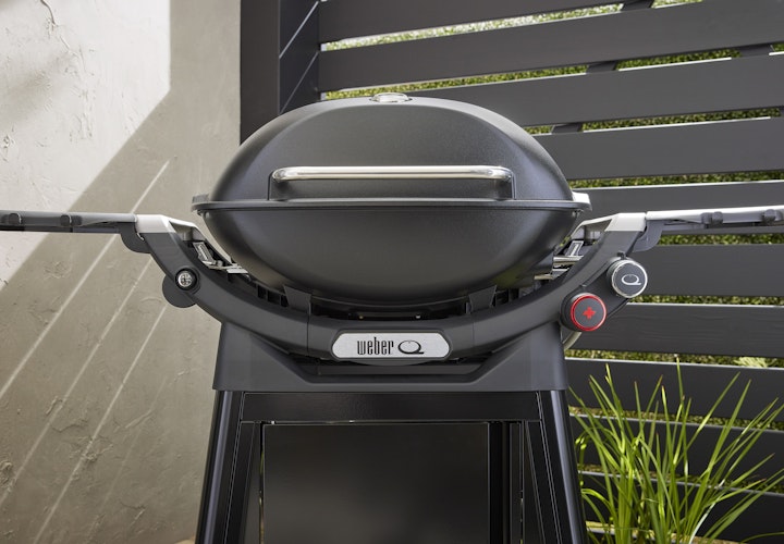 Weber Q3200N+ Gasgrill mit Rollwagen - Black