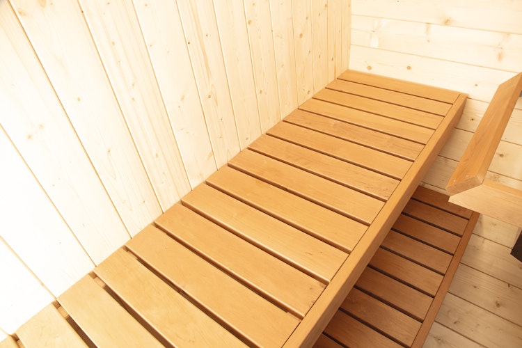Wolff Finnhaus Terrassen-Saunafass Fasssauna 130