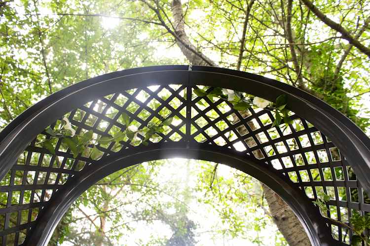 KHW Rosenbogen mit Pflanzkasten