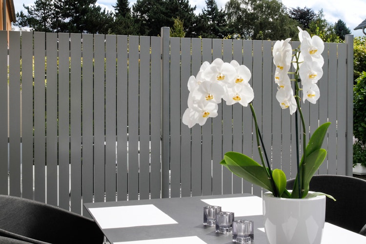 TraumGarten Squadra Alu-Sichtschutz 1800 x 1800 mm