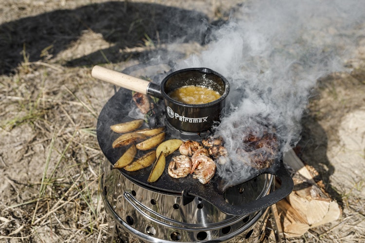 Petromax Kochaufsatz für Atago Grillplatte