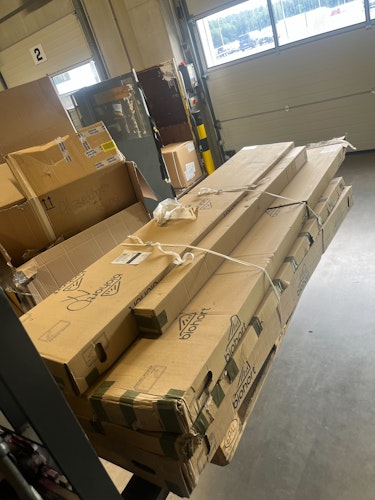 B-Ware Biohort Gerätehaus Avantgarde mit Doppeltür B 180 x T 220 cm (Gr. A1) silber-metallic inkl. Alu-Bodenrahmen 