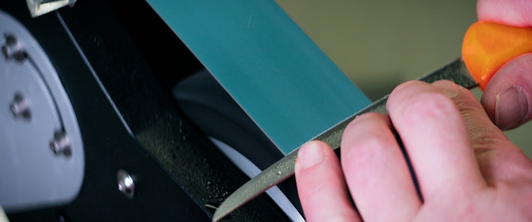 DICK Nassbandschleif- und Poliermaschine SM-130