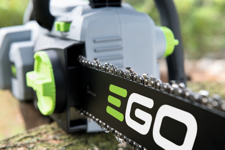 EGO Power Akku-Kettensäge CS1401E inkl. Akku BA1400T + Ladegerät CH2100E