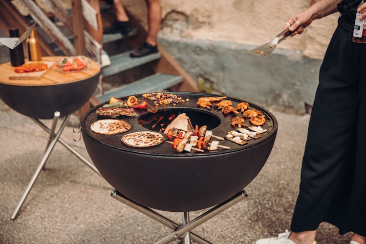 höfats BOWL 70 Plancha-Grillset hoch