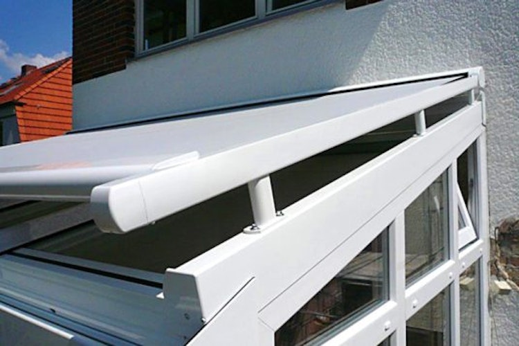 Gutta Aufdachmarkise  San Remo mit Motorantrieb für Terrassendach Premium