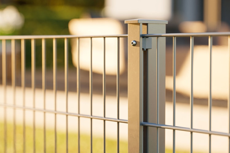 dz Doppelstab-Zaunset MAX 8/6/8 mit Pfosten VAP