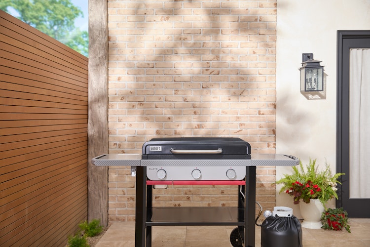 Weber Slate GPD 71 cm Premium Plancha Black