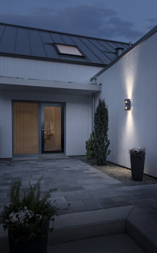 Konstsmide Wandleuchte Potenza, versch. Farben