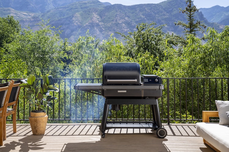 Traeger Pelletgrill IRONWOOD